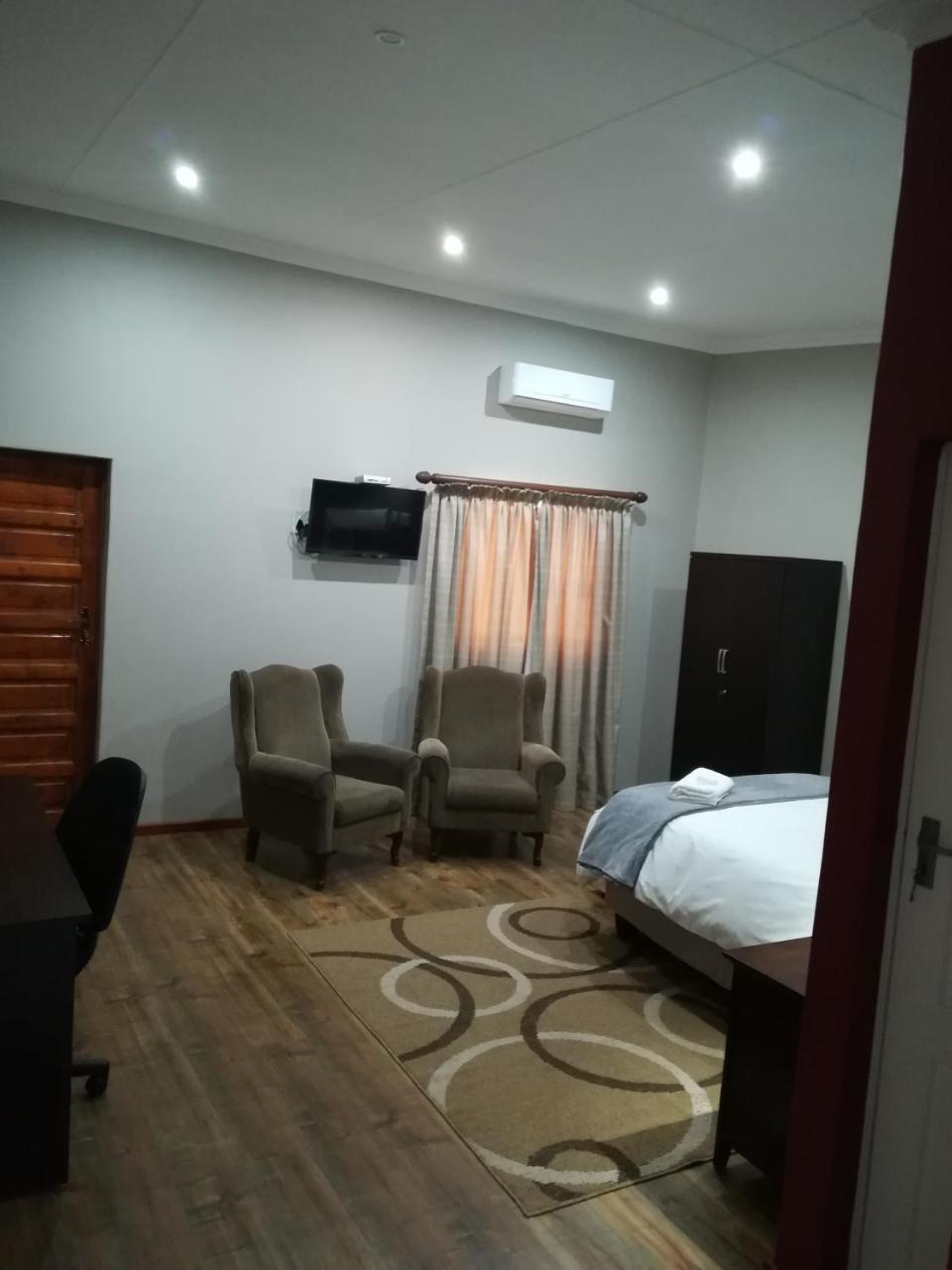 Tranquil House B&B @ 121 Berry St Queenstown Esterno foto